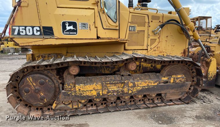 image for item LS9331 1996 John Deere 750C  dozer