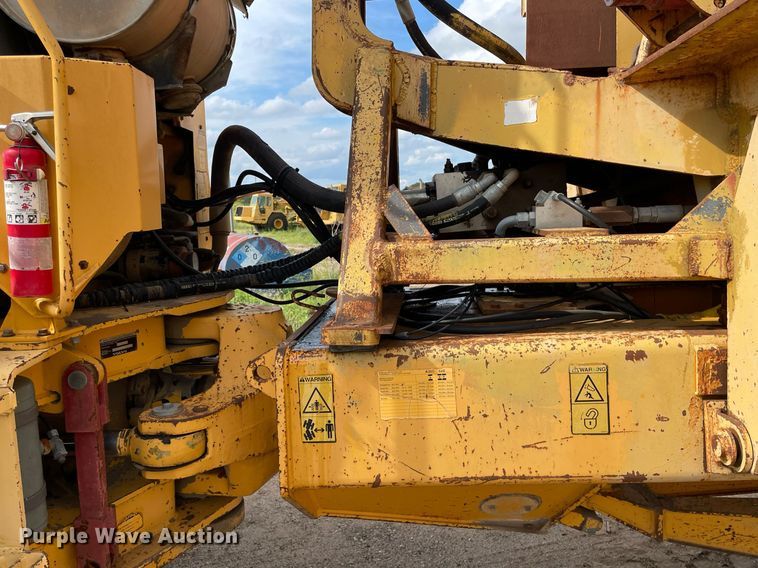 image for item LS9333 1998 Volvo A35C  haul truck