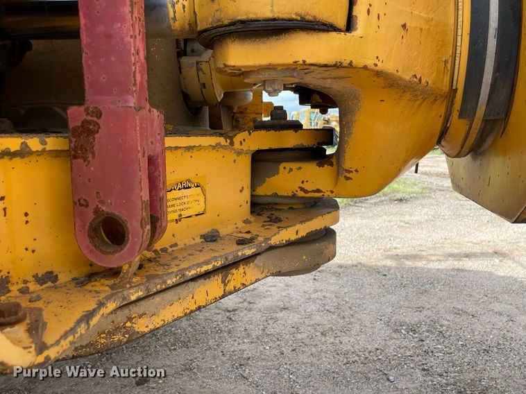 image for item LS9333 1998 Volvo A35C  haul truck