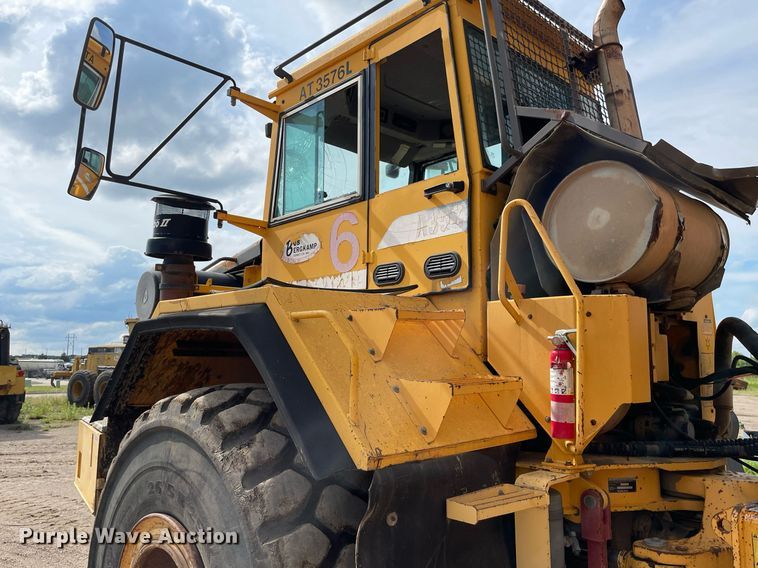 image for item LS9333 1998 Volvo A35C  haul truck