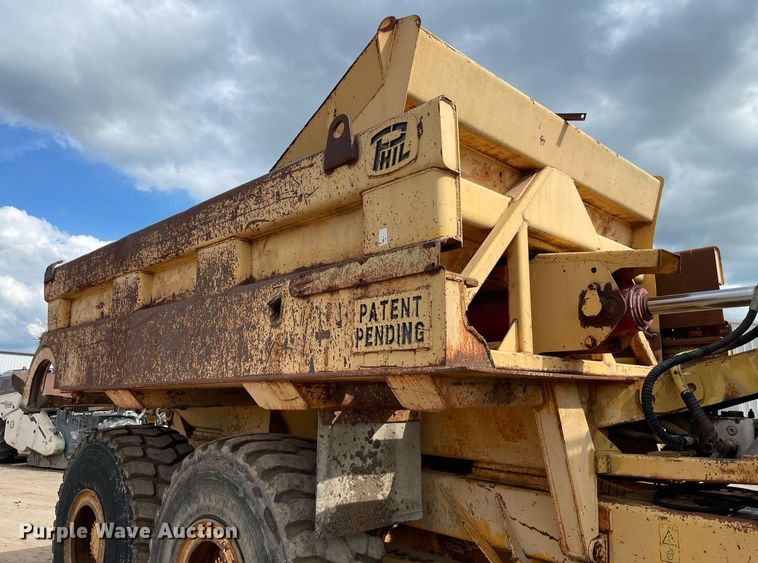 image for item LS9333 1998 Volvo A35C  haul truck