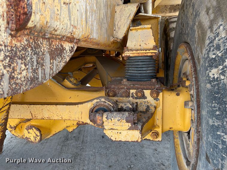 image for item LS9333 1998 Volvo A35C  haul truck