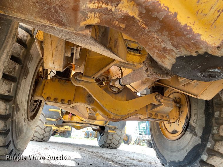 image for item LS9333 1998 Volvo A35C  haul truck