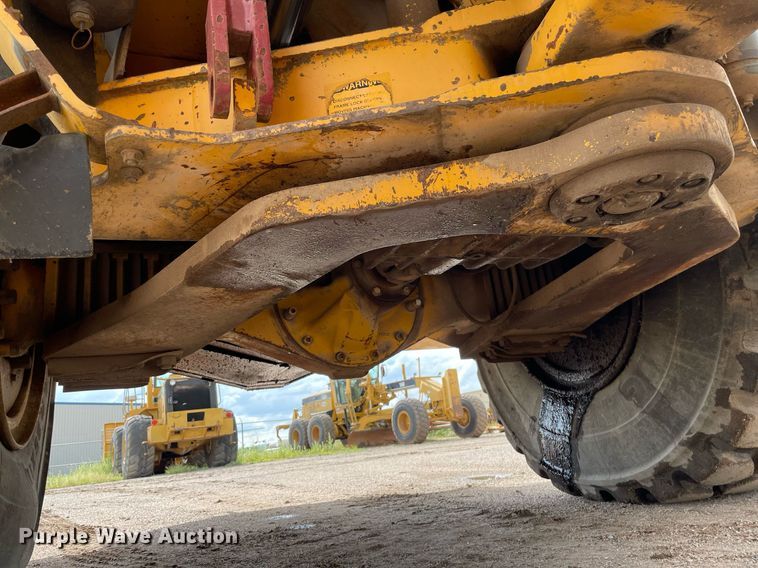 image for item LS9333 1998 Volvo A35C  haul truck