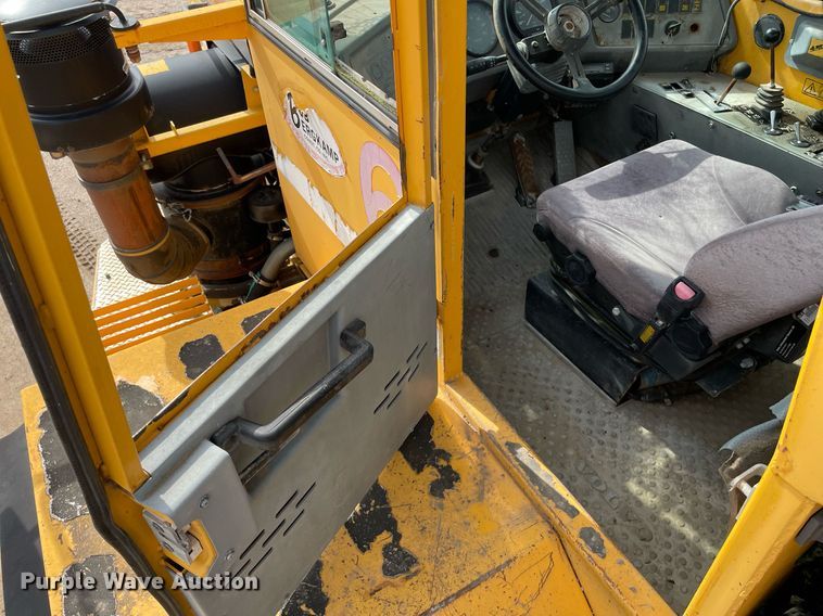 image for item LS9333 1998 Volvo A35C  haul truck