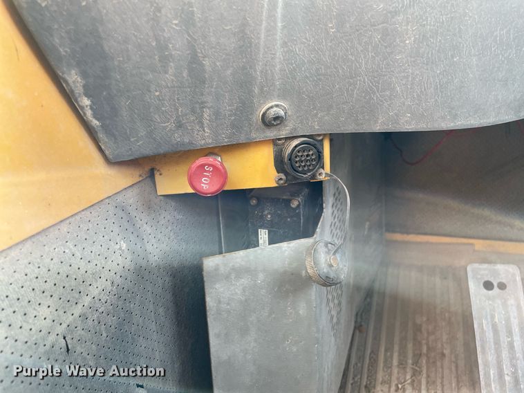 image for item LS9333 1998 Volvo A35C  haul truck