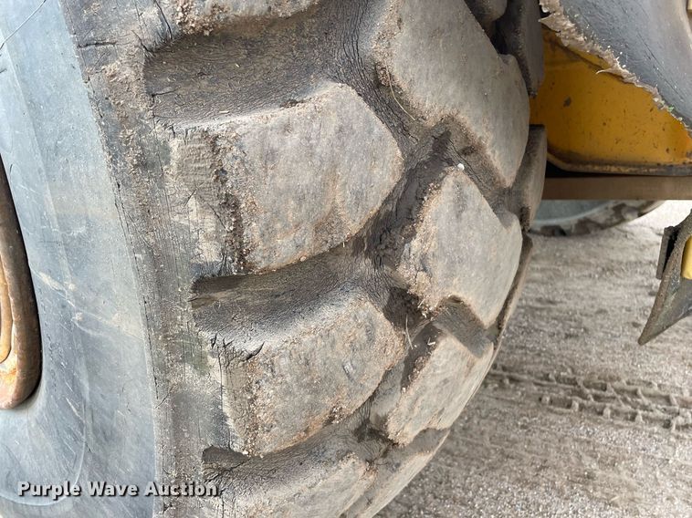 image for item LS9333 1998 Volvo A35C  haul truck