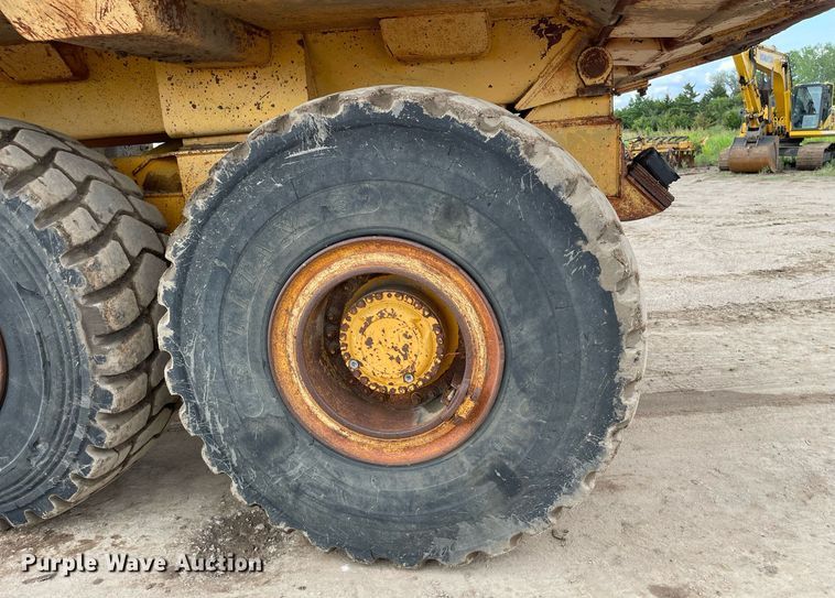 image for item LS9333 1998 Volvo A35C  haul truck