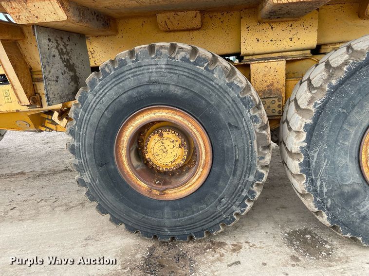 image for item LS9333 1998 Volvo A35C  haul truck