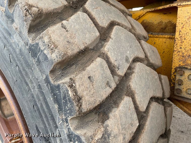 image for item LS9333 1998 Volvo A35C  haul truck