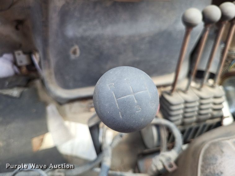 image for item LS9574 1988 Ford F800  dump truck