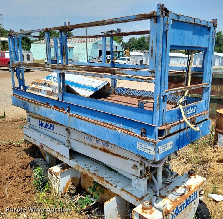 image for item LS9575 Mark Lift  J 20 NEP scissor lift