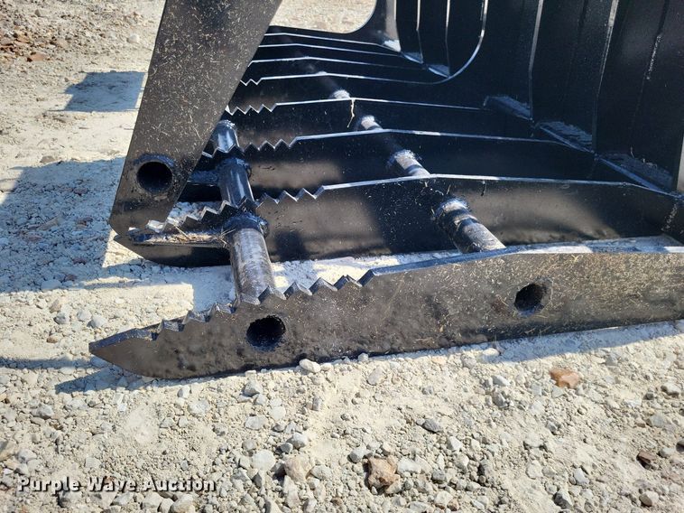 image for item LS9583 Patriot  skid steer grapple bucket