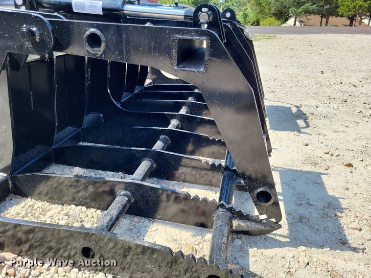 image for item LS9583 Patriot  skid steer grapple bucket