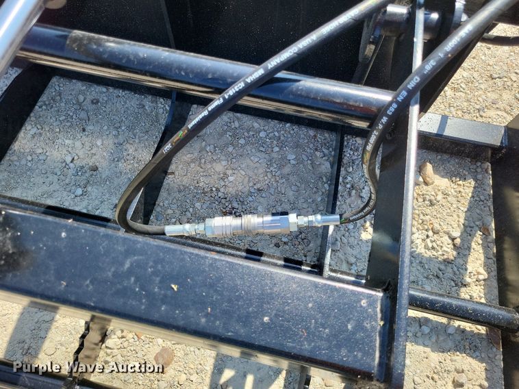 image for item LS9584 Patriot  skid steer grapple bucket