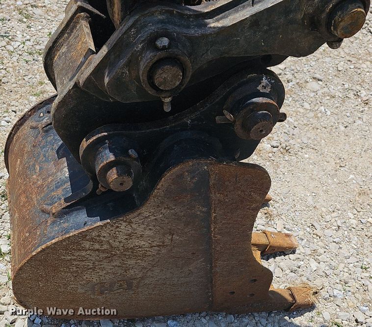 image for item LW9697 2015 Caterpillar 303E CR  mini excavator