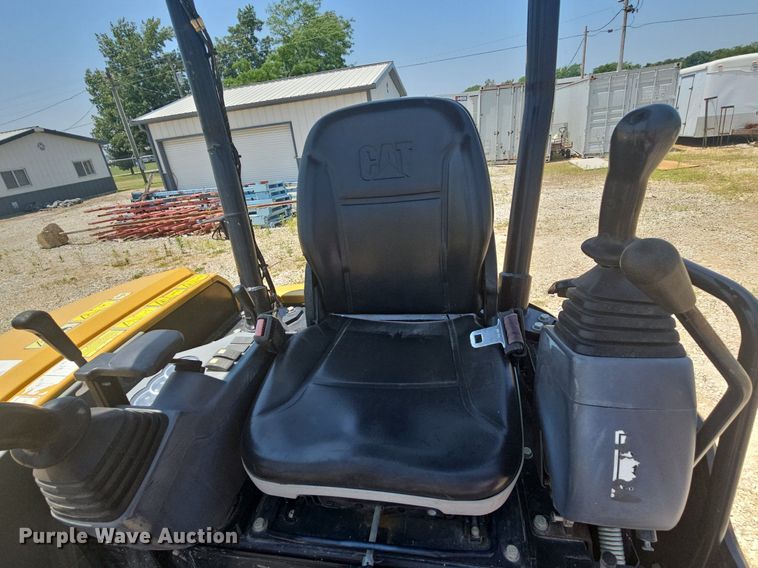 image for item LW9697 2015 Caterpillar 303E CR  mini excavator