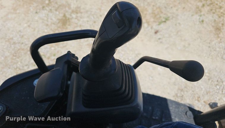 image for item LW9697 2015 Caterpillar 303E CR  mini excavator