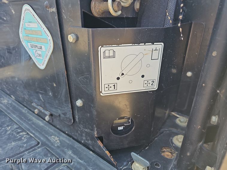 image for item LW9697 2015 Caterpillar 303E CR  mini excavator