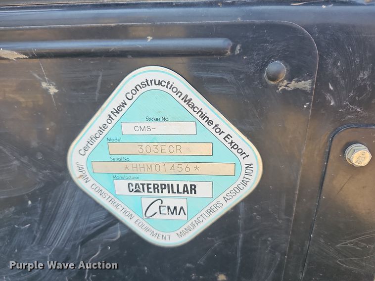 image for item LW9697 2015 Caterpillar 303E CR  mini excavator