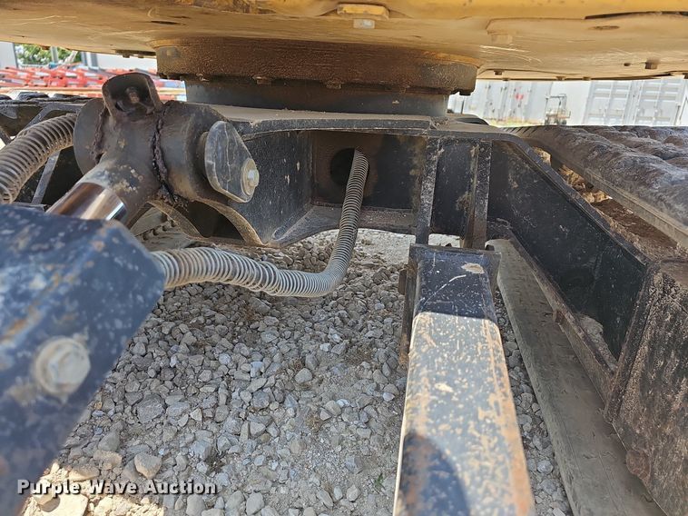 image for item LW9697 2015 Caterpillar 303E CR  mini excavator
