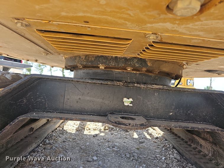 image for item LW9697 2015 Caterpillar 303E CR  mini excavator