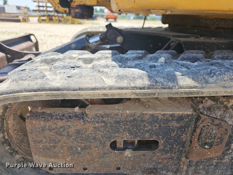 image for item LW9697 2015 Caterpillar 303E CR  mini excavator