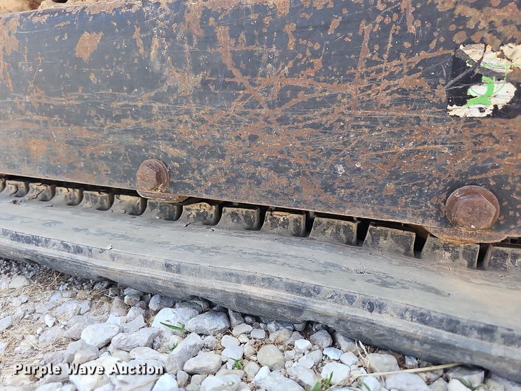 image for item LW9697 2015 Caterpillar 303E CR  mini excavator