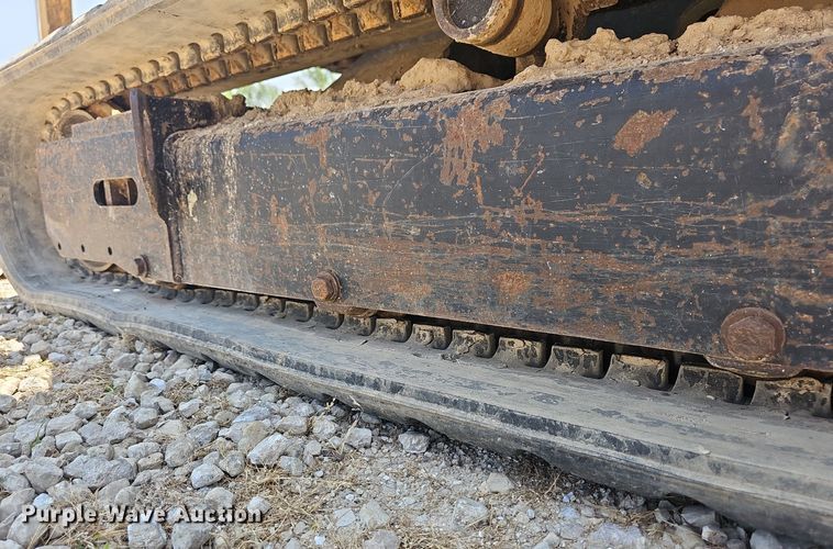 image for item LW9697 2015 Caterpillar 303E CR  mini excavator