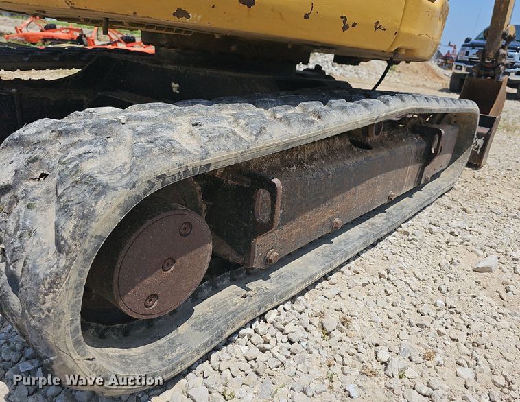 image for item LW9697 2015 Caterpillar 303E CR  mini excavator