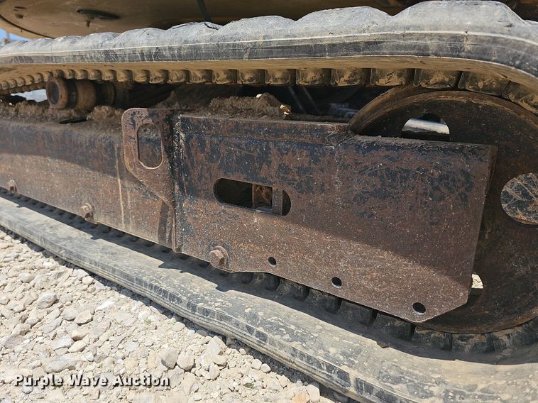 image for item LW9697 2015 Caterpillar 303E CR  mini excavator