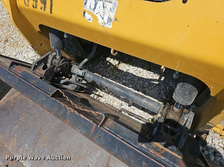 image for item LW9698 2014 Caterpillar 236D  tracked skid steer loader
