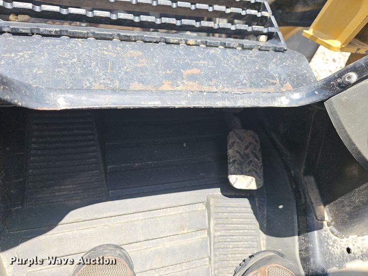 image for item LW9698 2014 Caterpillar 236D  tracked skid steer loader