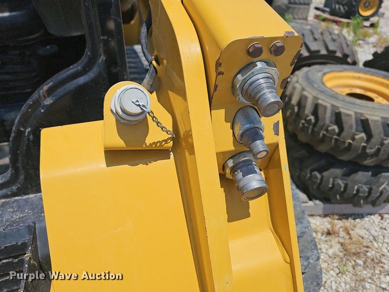 image for item LW9698 2014 Caterpillar 236D  tracked skid steer loader