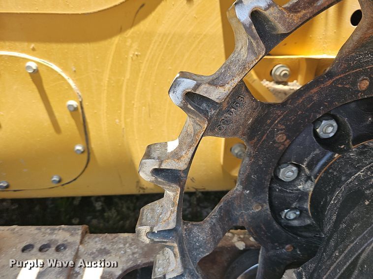 image for item LW9698 2014 Caterpillar 236D  tracked skid steer loader