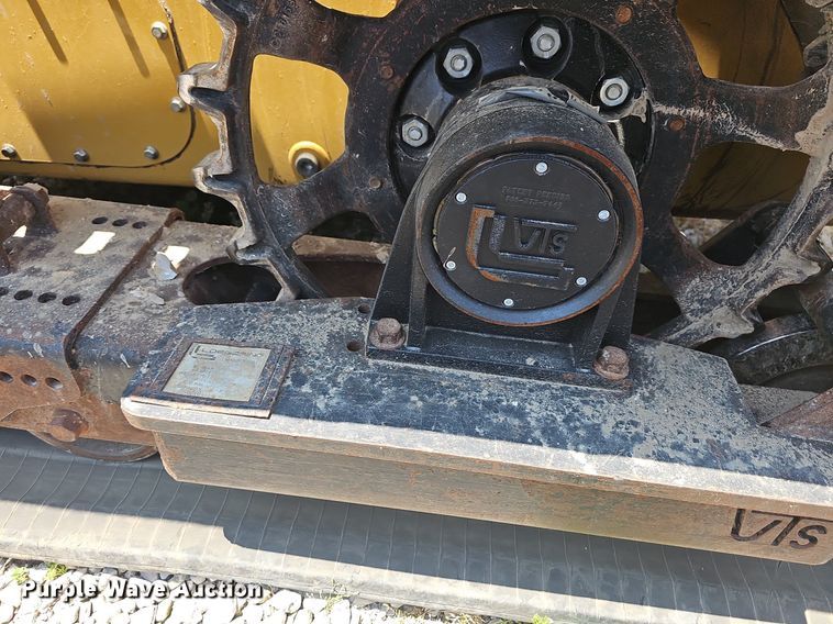 image for item LW9698 2014 Caterpillar 236D  tracked skid steer loader