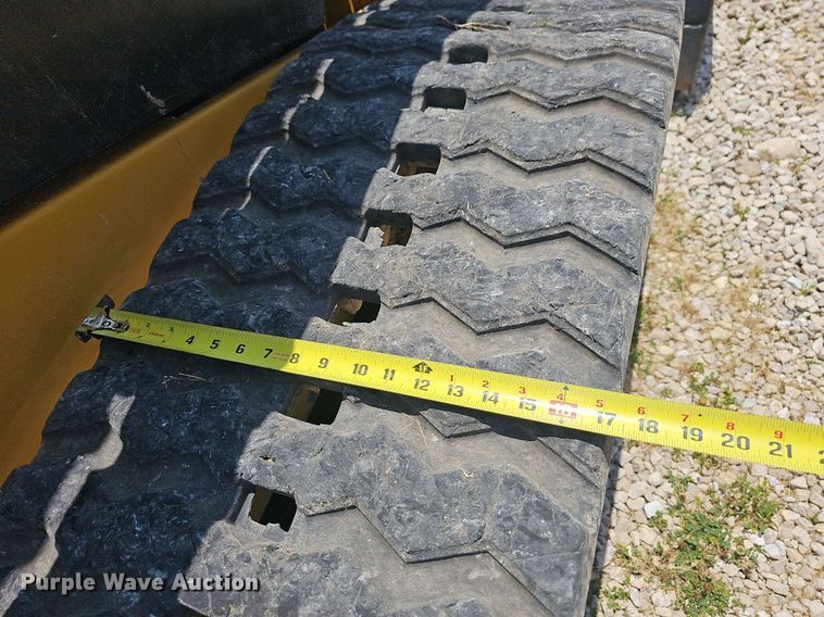 image for item LW9698 2014 Caterpillar 236D  tracked skid steer loader