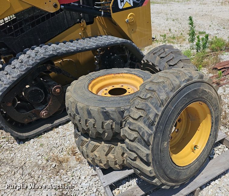 image for item LW9698 2014 Caterpillar 236D  tracked skid steer loader