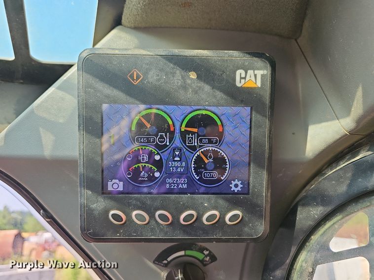 image for item LW9733 2019 Caterpillar 299D2  tracked skid steer loader