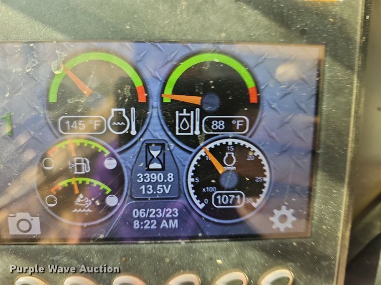 image for item LW9733 2019 Caterpillar 299D2  tracked skid steer loader