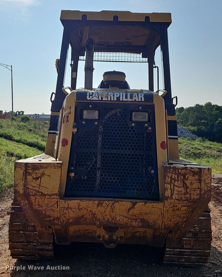 image for item LW9734 2004 Caterpillar 953C  track loader