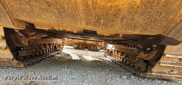 image for item LW9734 2004 Caterpillar 953C  track loader