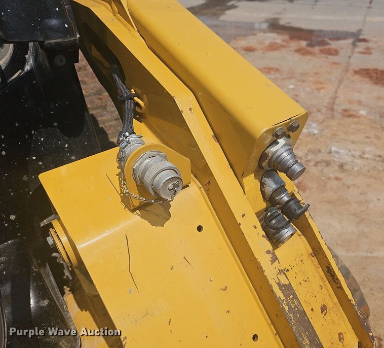 image for item LW9735 2019 Caterpillar 299D3  tracked skid steer loader