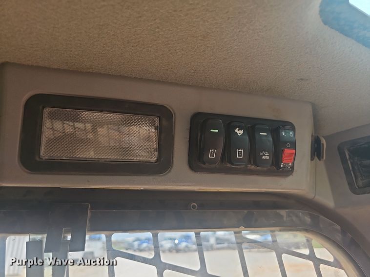 image for item LW9735 2019 Caterpillar 299D3  tracked skid steer loader