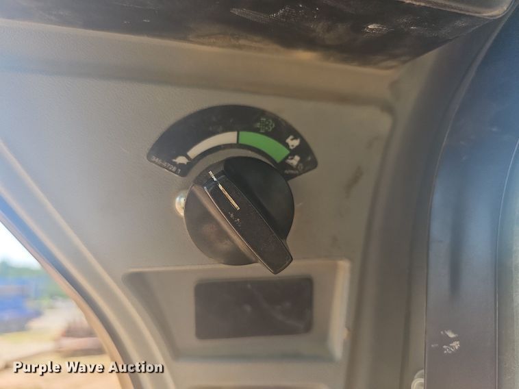 image for item LW9735 2019 Caterpillar 299D3  tracked skid steer loader