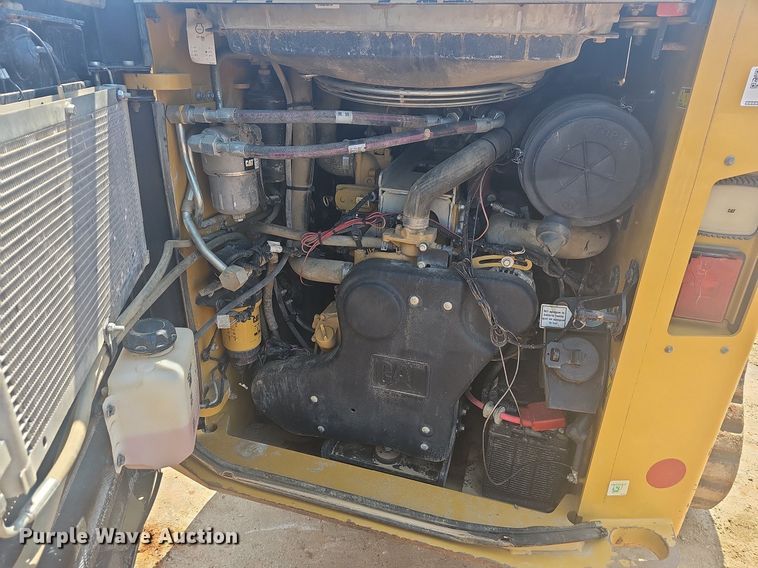 image for item LW9735 2019 Caterpillar 299D3  tracked skid steer loader