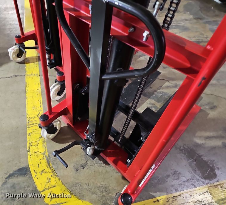 image for item LW9748 (2) pallet jacks