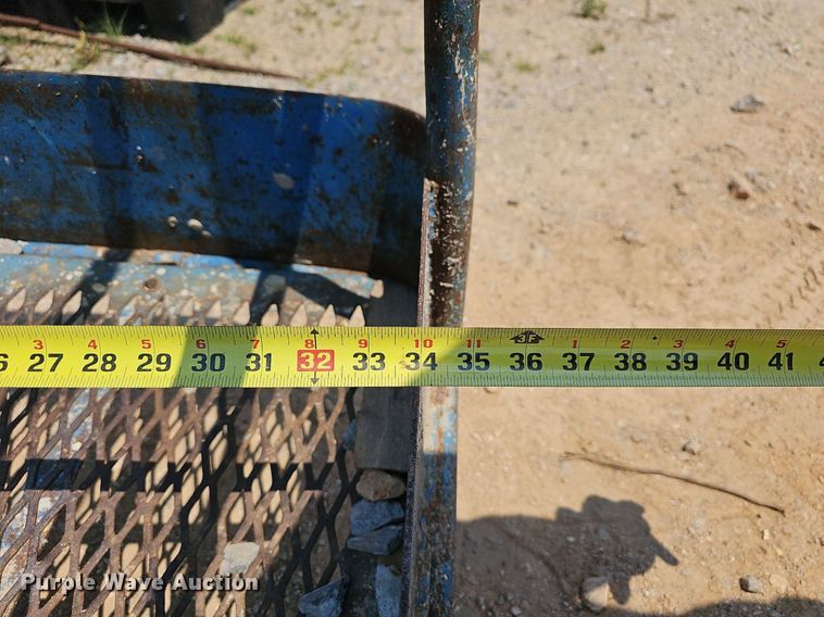 image for item LW9751 2005 Genie S65  boom lift