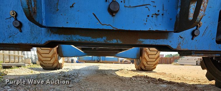 image for item LW9751 2005 Genie S65  boom lift