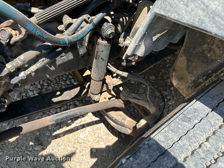 image for item MB9575 2005 Freightliner Business Class M2  drilling rig truck